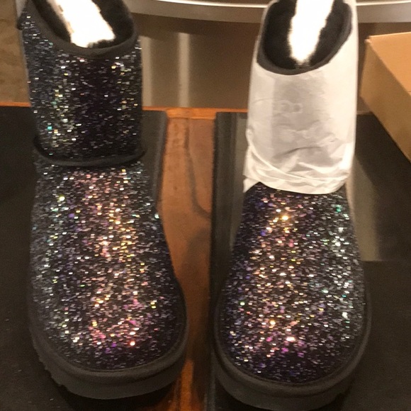 UGG Shoes - UGG Boots ( Brand New )